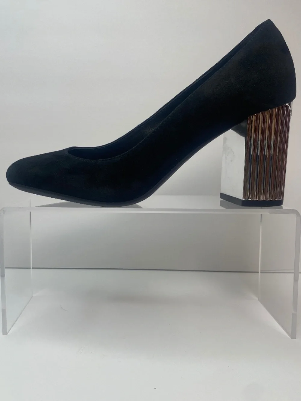 Michael Kors Porter Flex Suede Pumps with Silver Heel Size 6.5 M NEW NO BOX